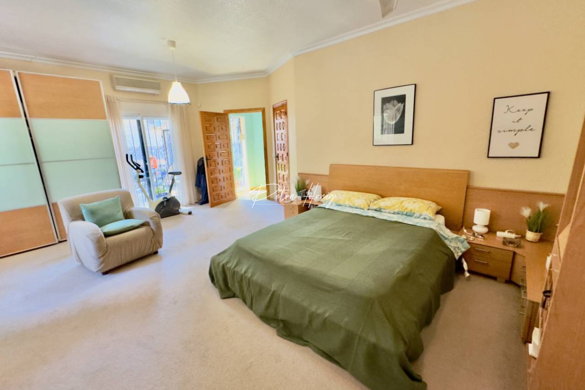 Resales - Villa - Algorfa