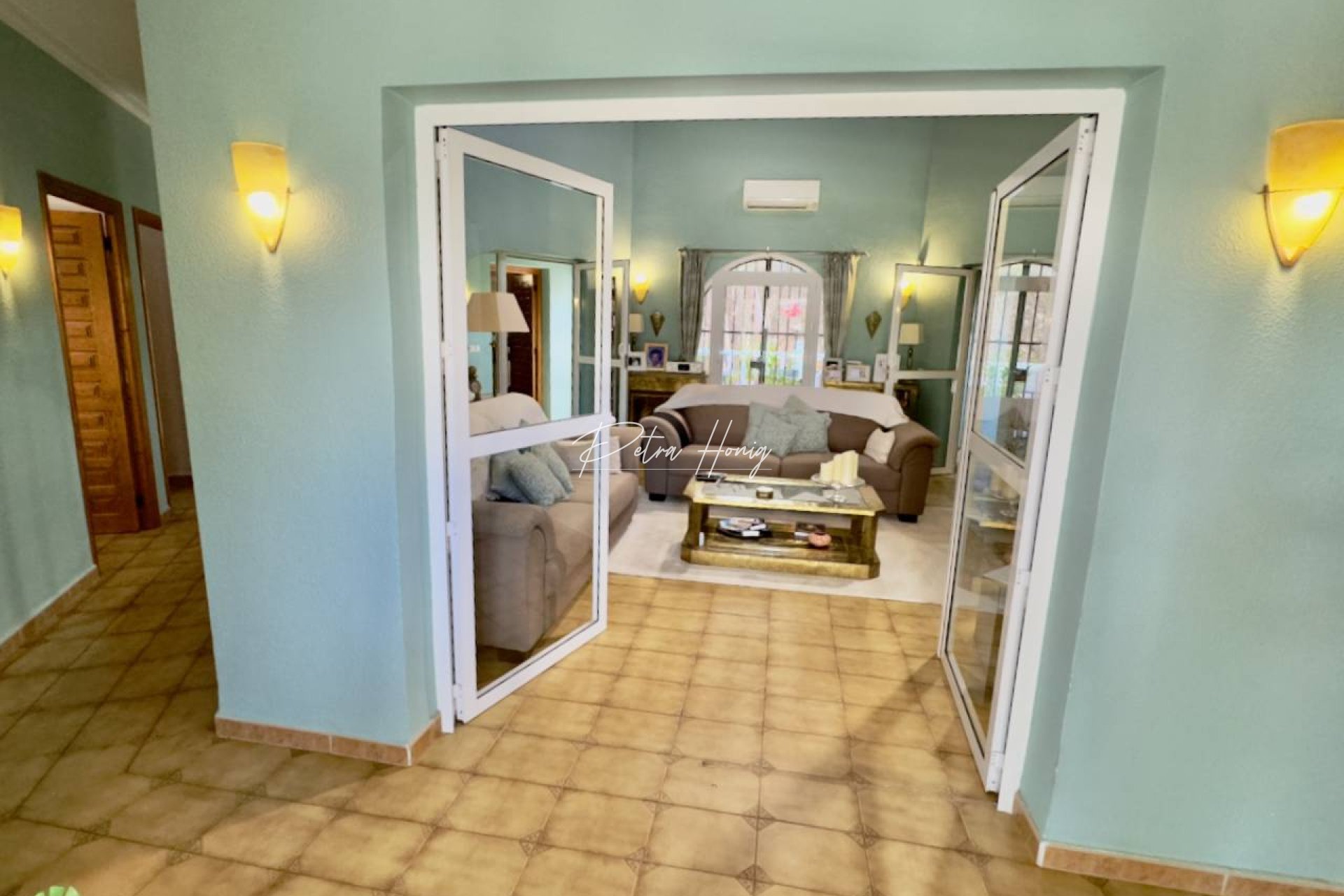 Resales - Villa - Algorfa