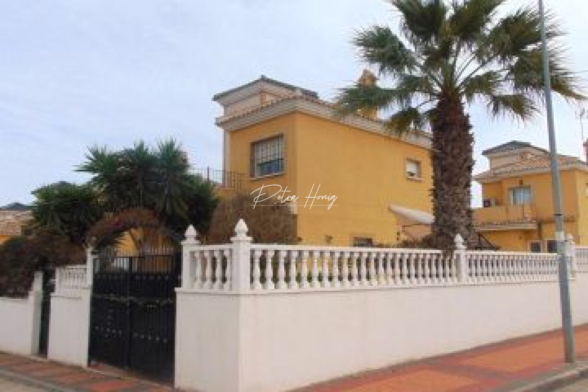 Resales - Villa - Algorfa