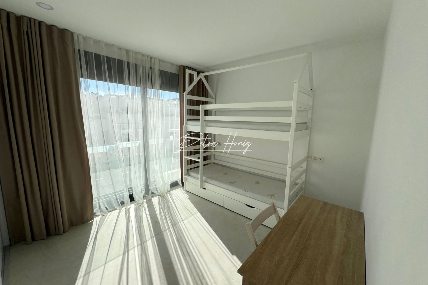 Resales - Villa - Alicante - Benijofar