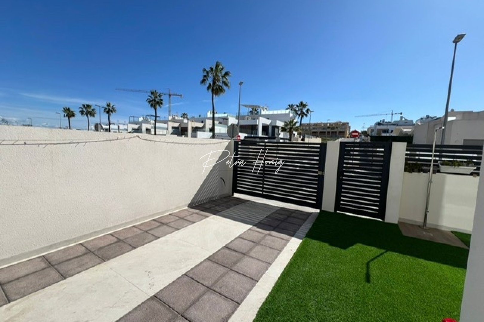 Resales - Villa - Alicante - Benijofar