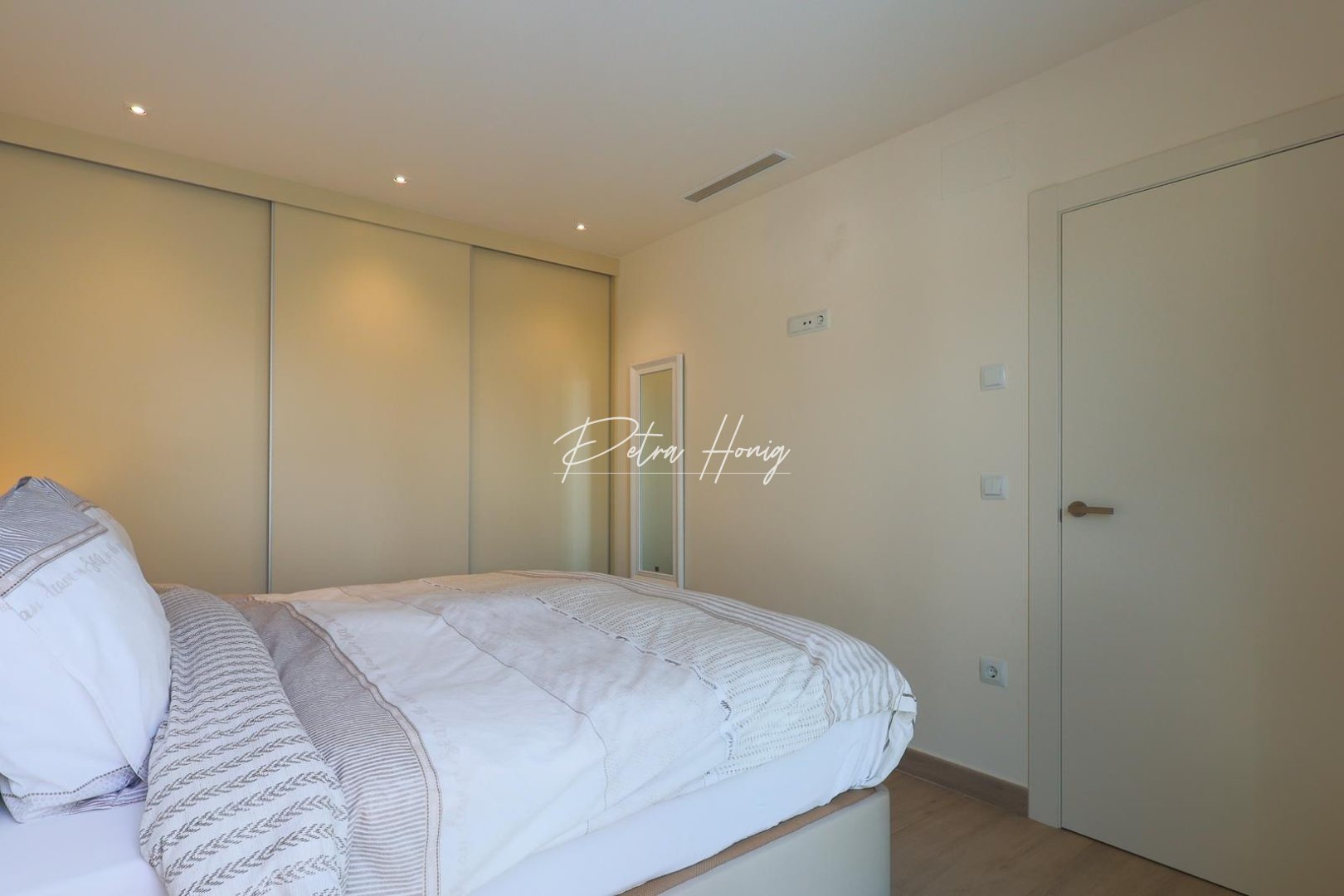 Resales - Villa - Benijofar