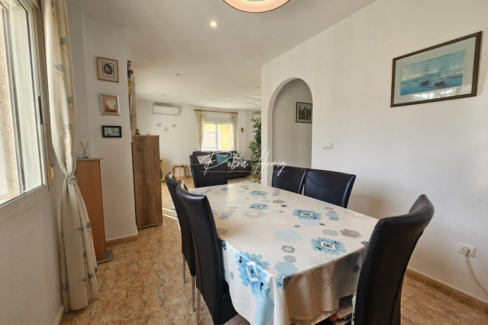 Resales - Villa - Benimar