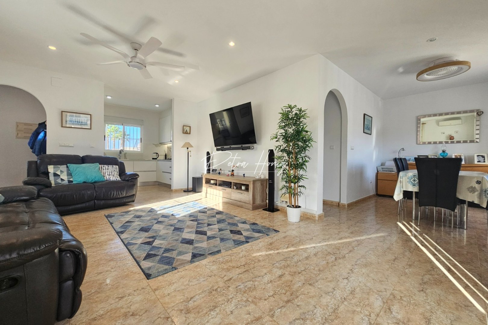 Resales - Villa - Benimar