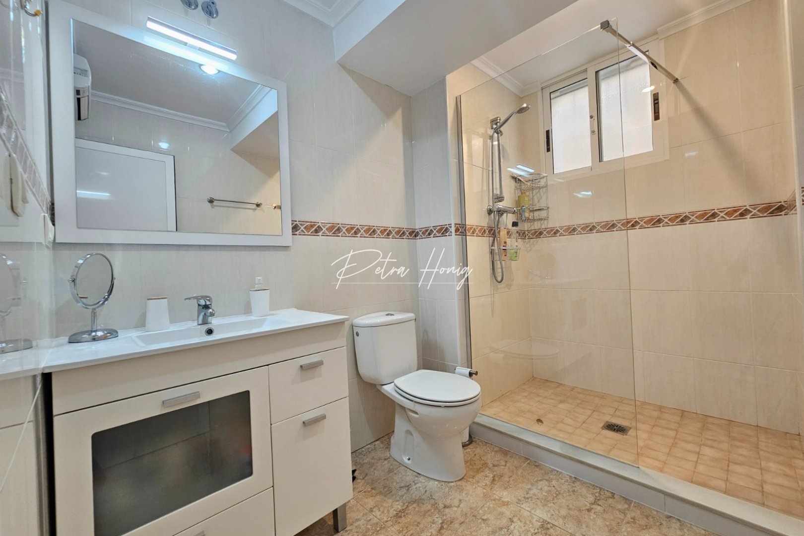 Resales - Villa - Benimar