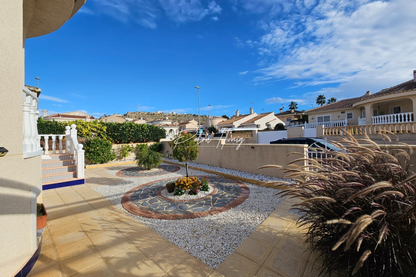 Resales - Villa - Benimar