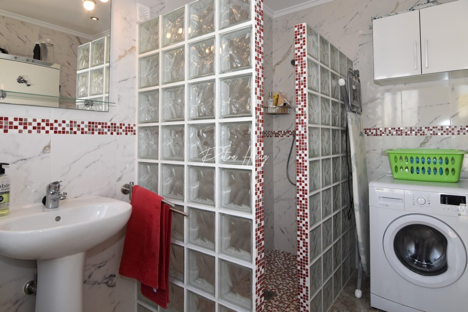 Resales - Villa - Benimar