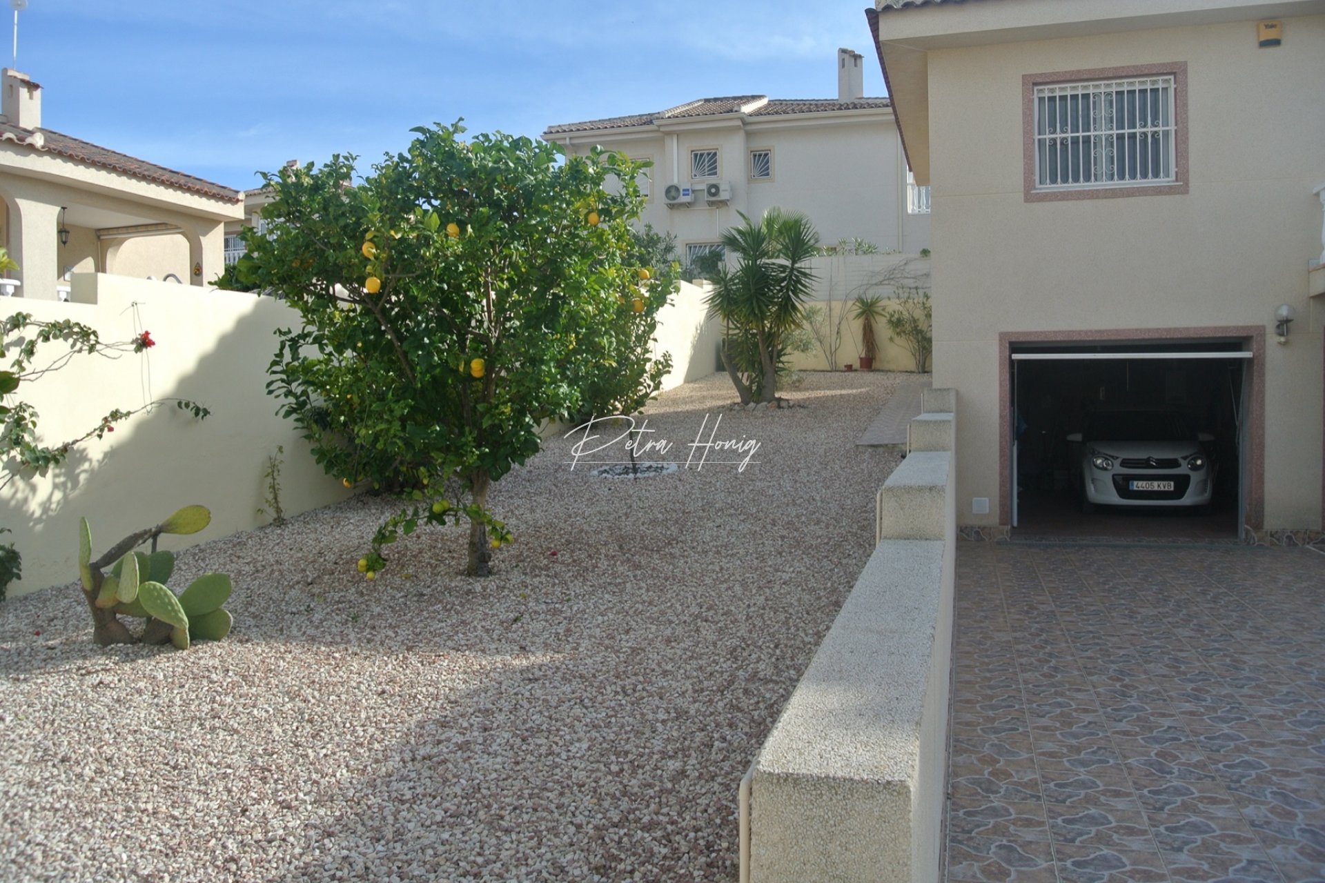 Resales - Villa - Benimar