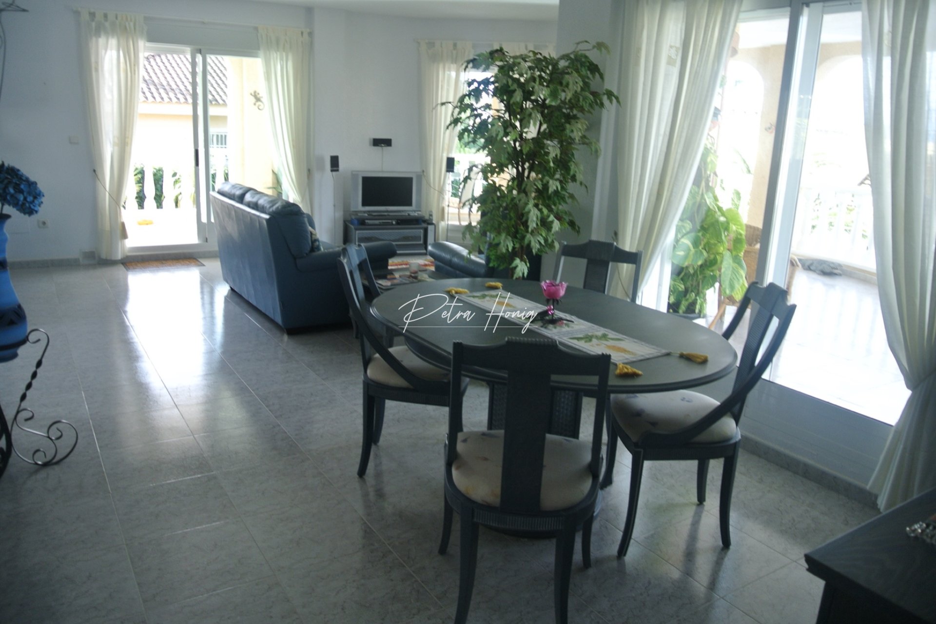 Resales - Villa - Benimar