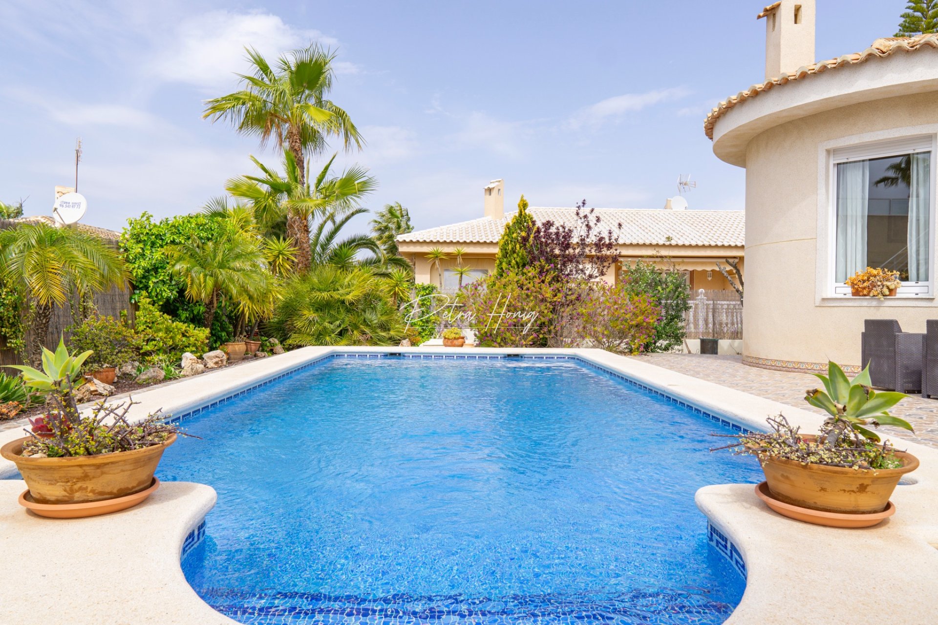 Resales - Villa - Benimar