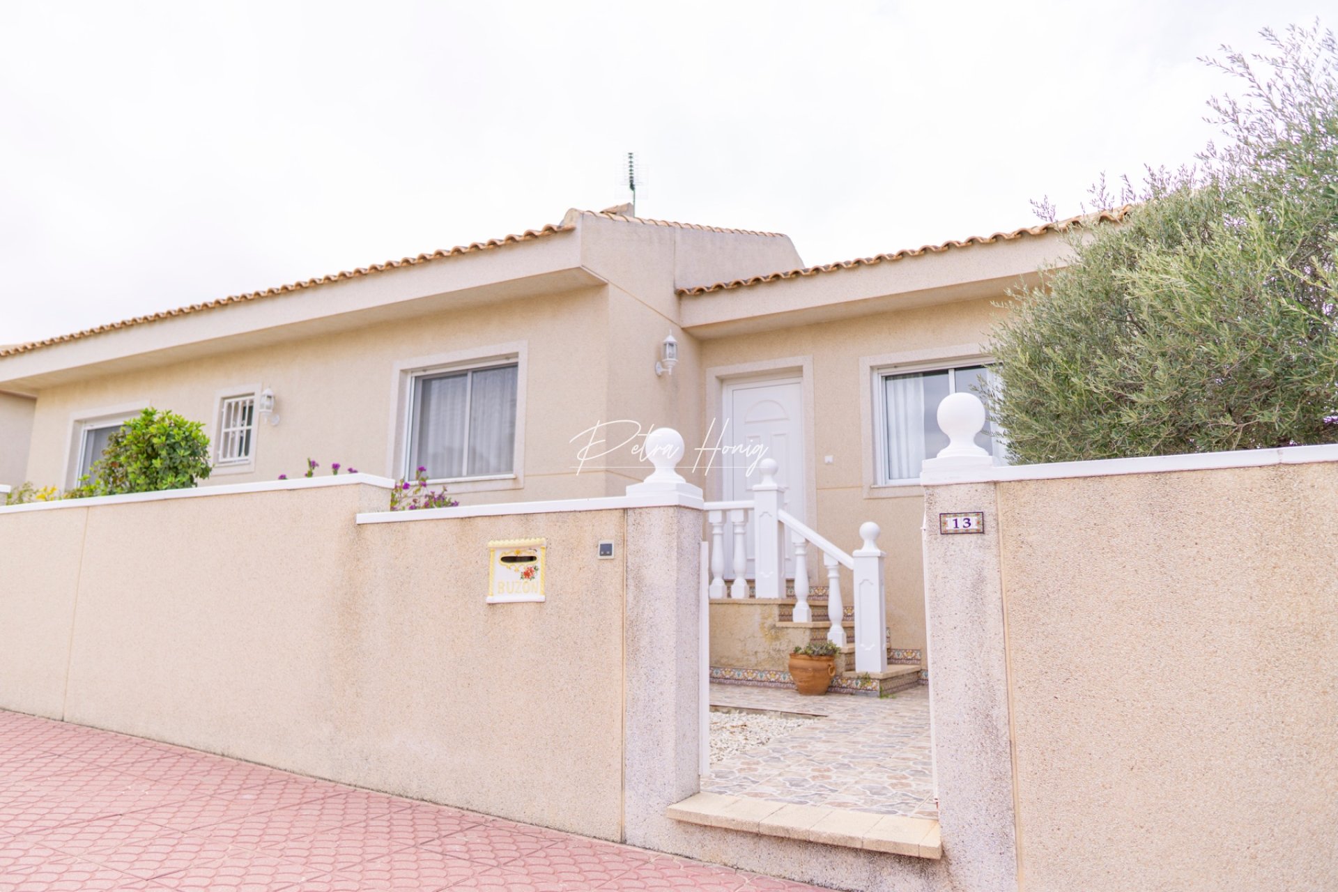 Resales - Villa - Benimar