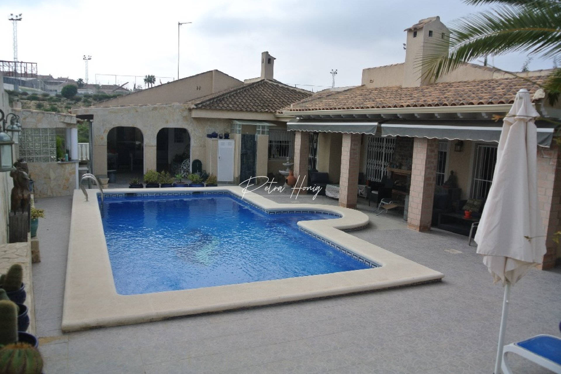 Resales - Villa - Benimar