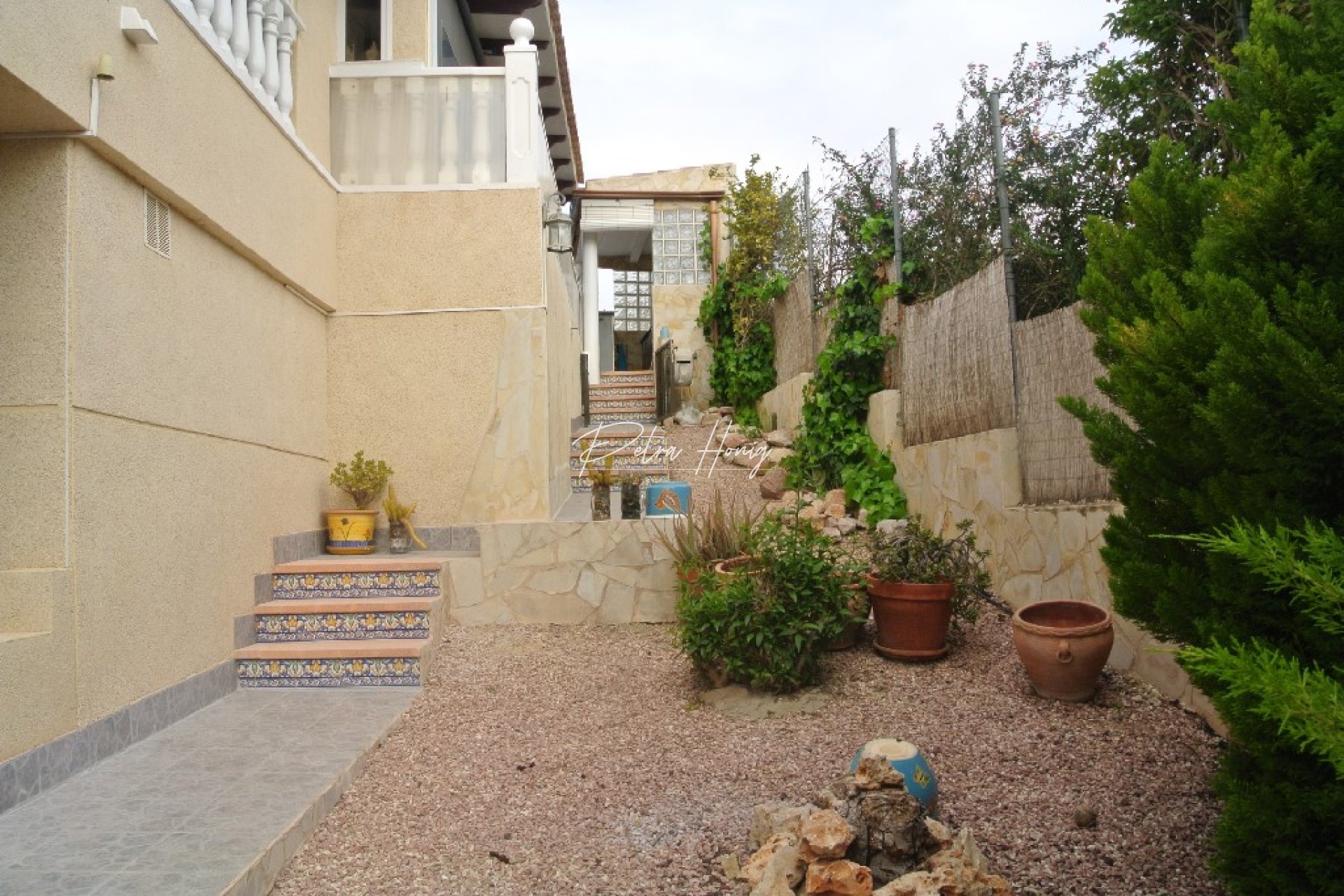 Resales - Villa - Benimar