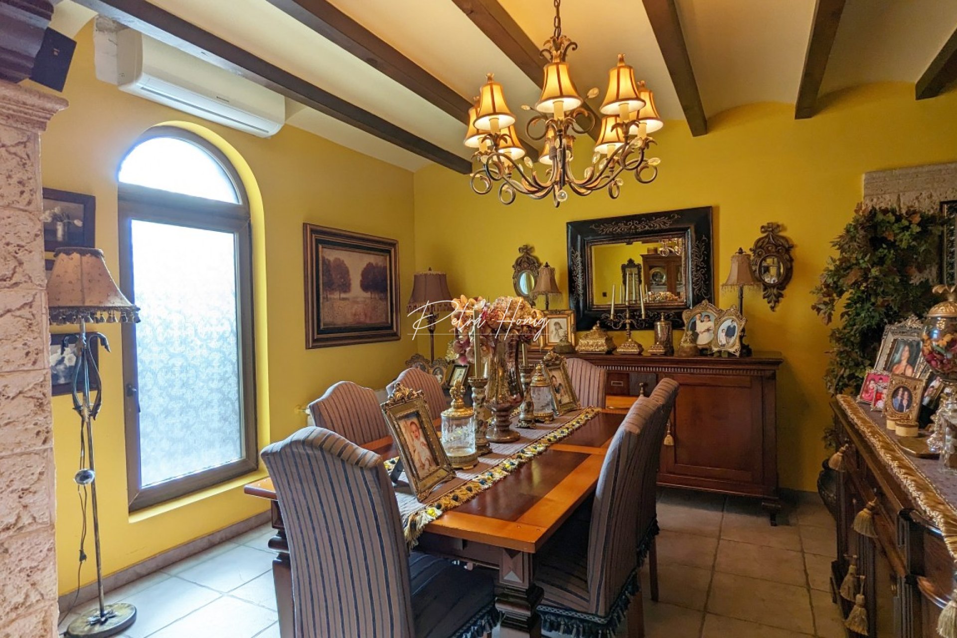 Resales - Villa - Bigastro