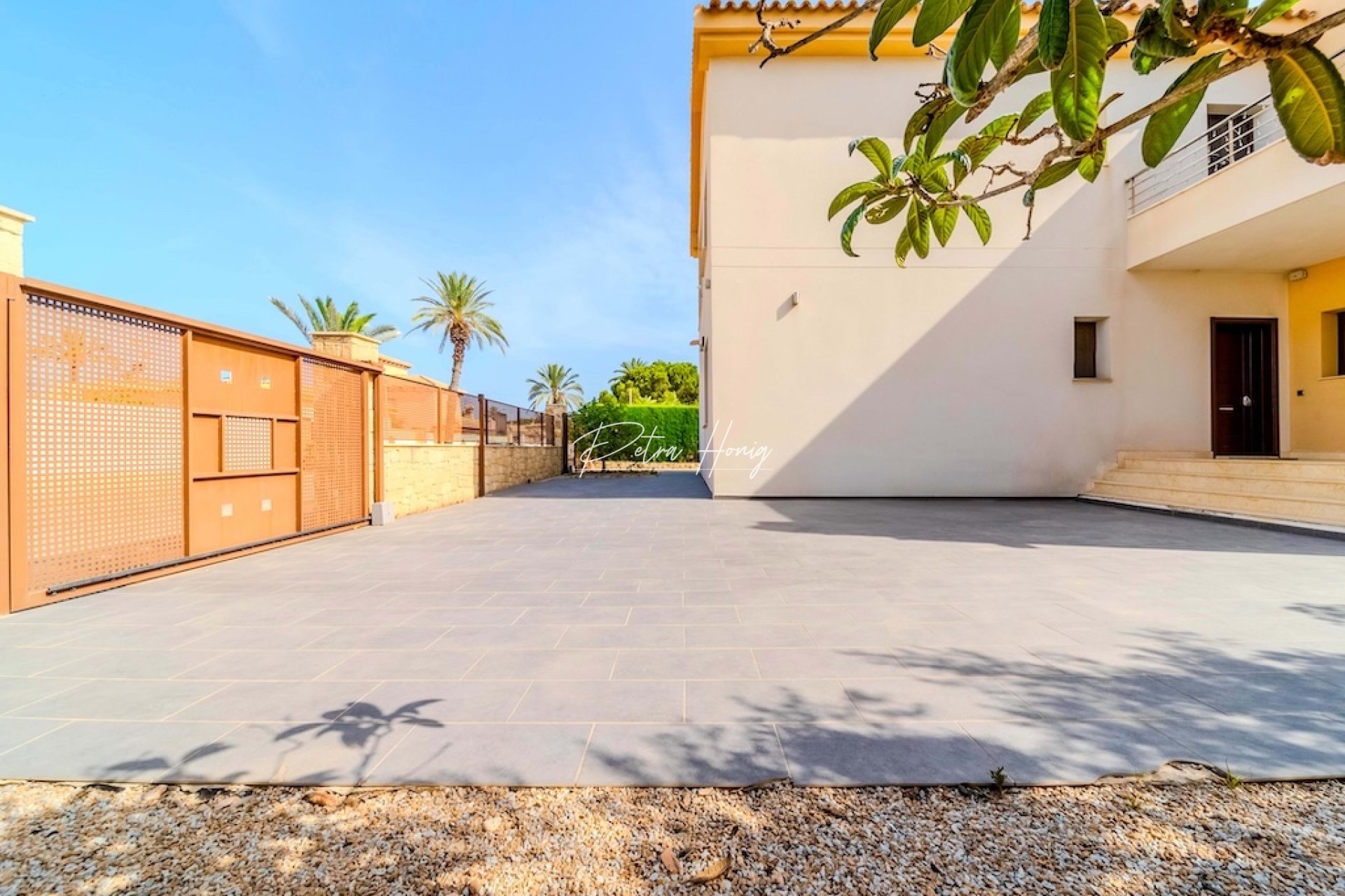 Resales - Villa - Cabo Roig