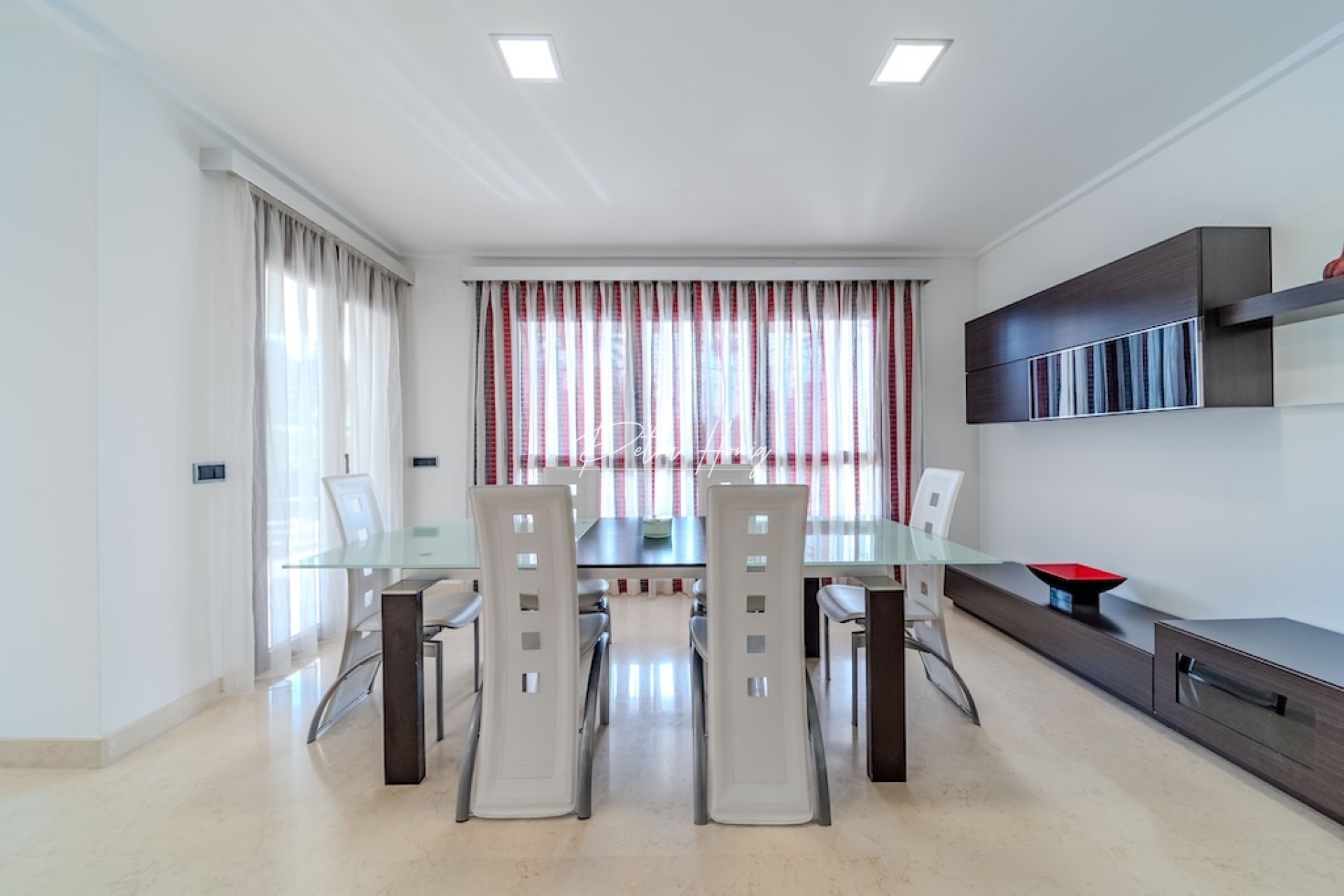 Resales - Villa - Cabo Roig