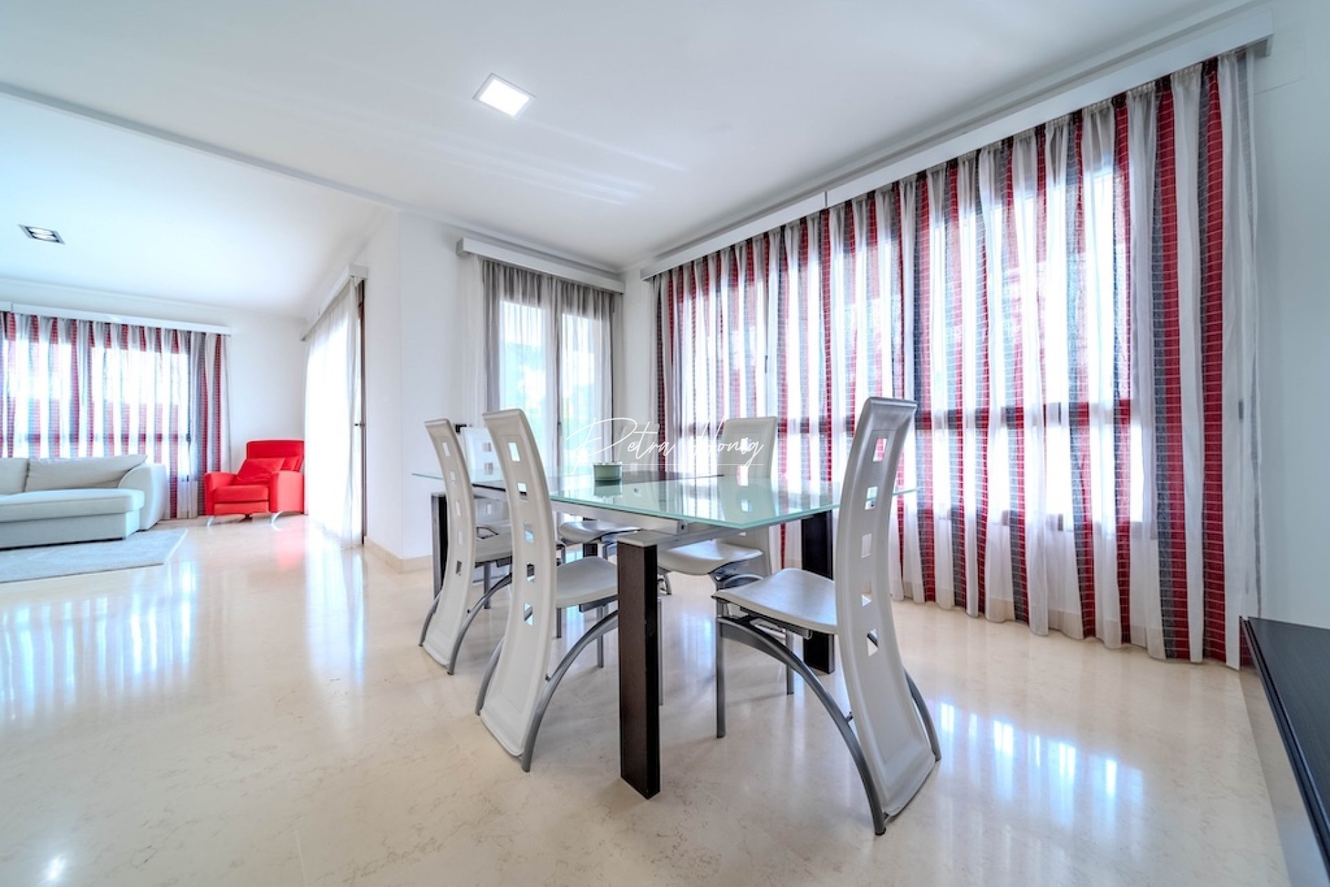 Resales - Villa - Cabo Roig