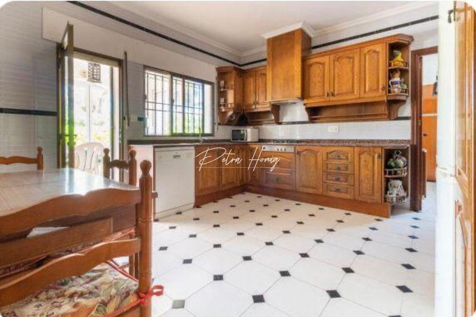 Resales - Villa - Cabo Roig