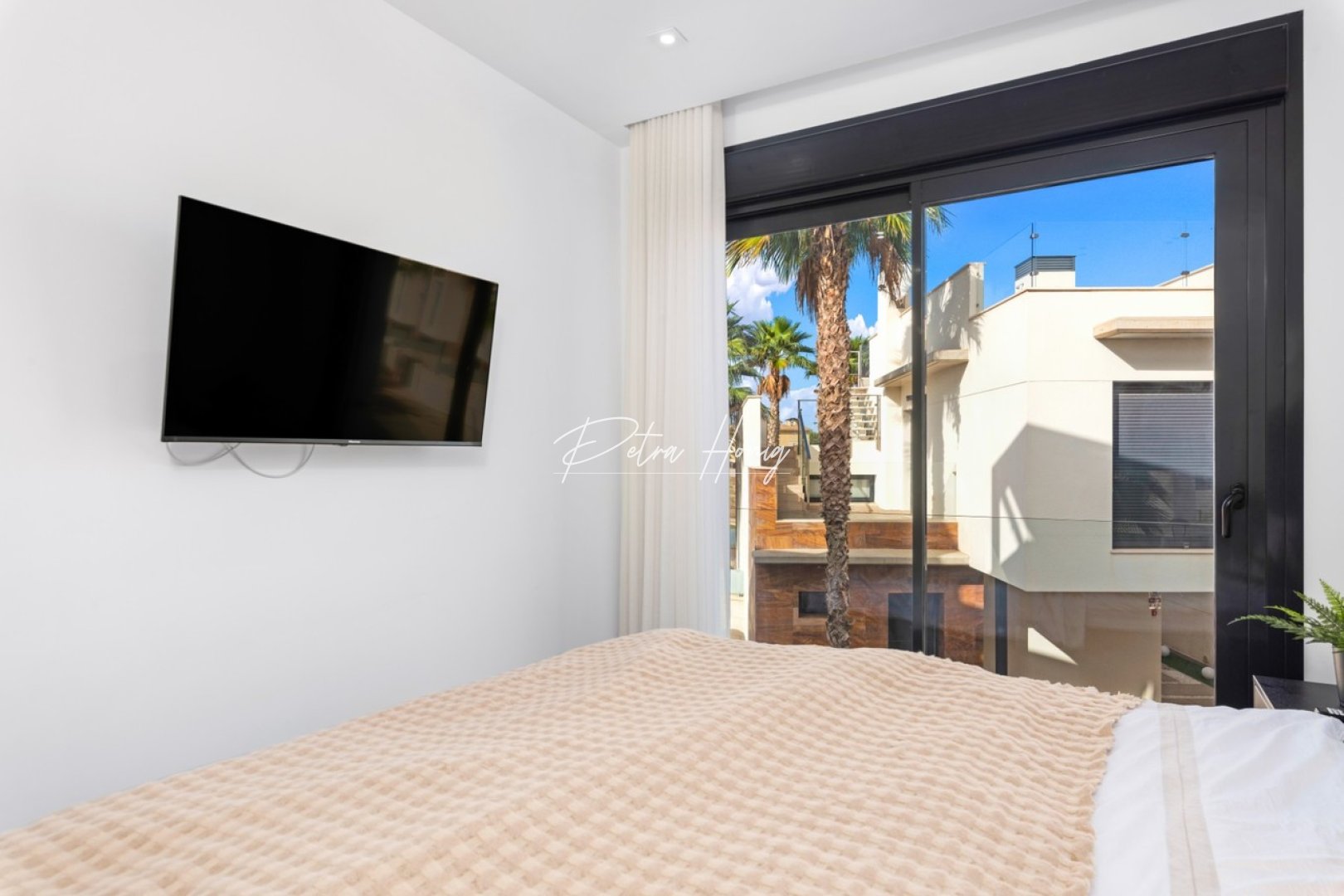 Resales - Villa - Cabo Roig