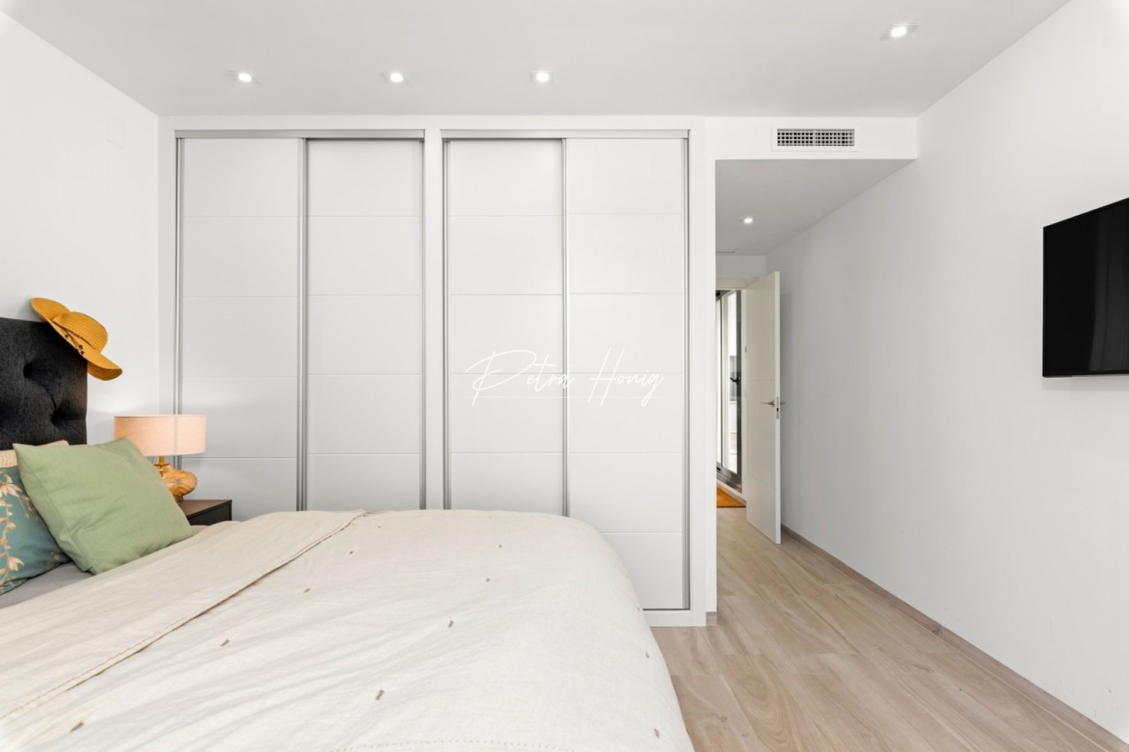 Resales - Villa - Cabo Roig