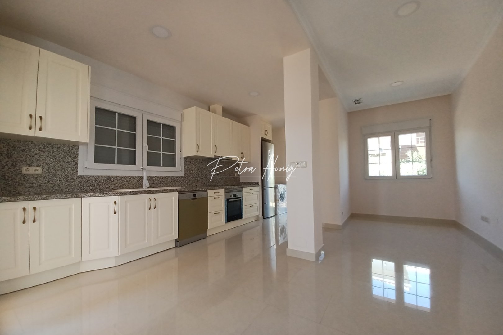 Resales - Villa - Cabo Roig