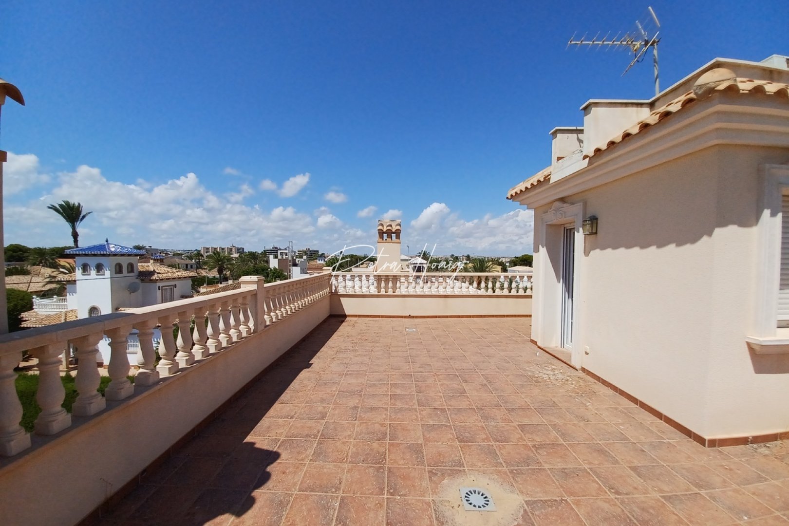 Resales - Villa - Cabo Roig
