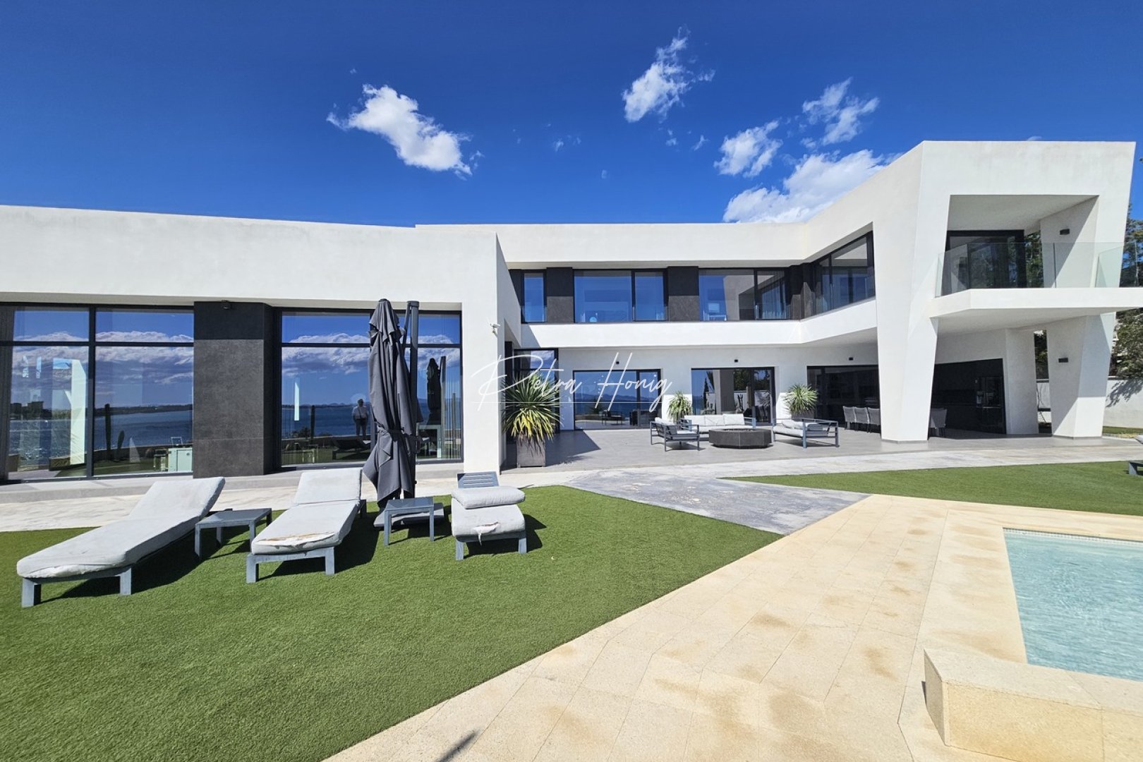 Resales - Villa - Cabo Roig