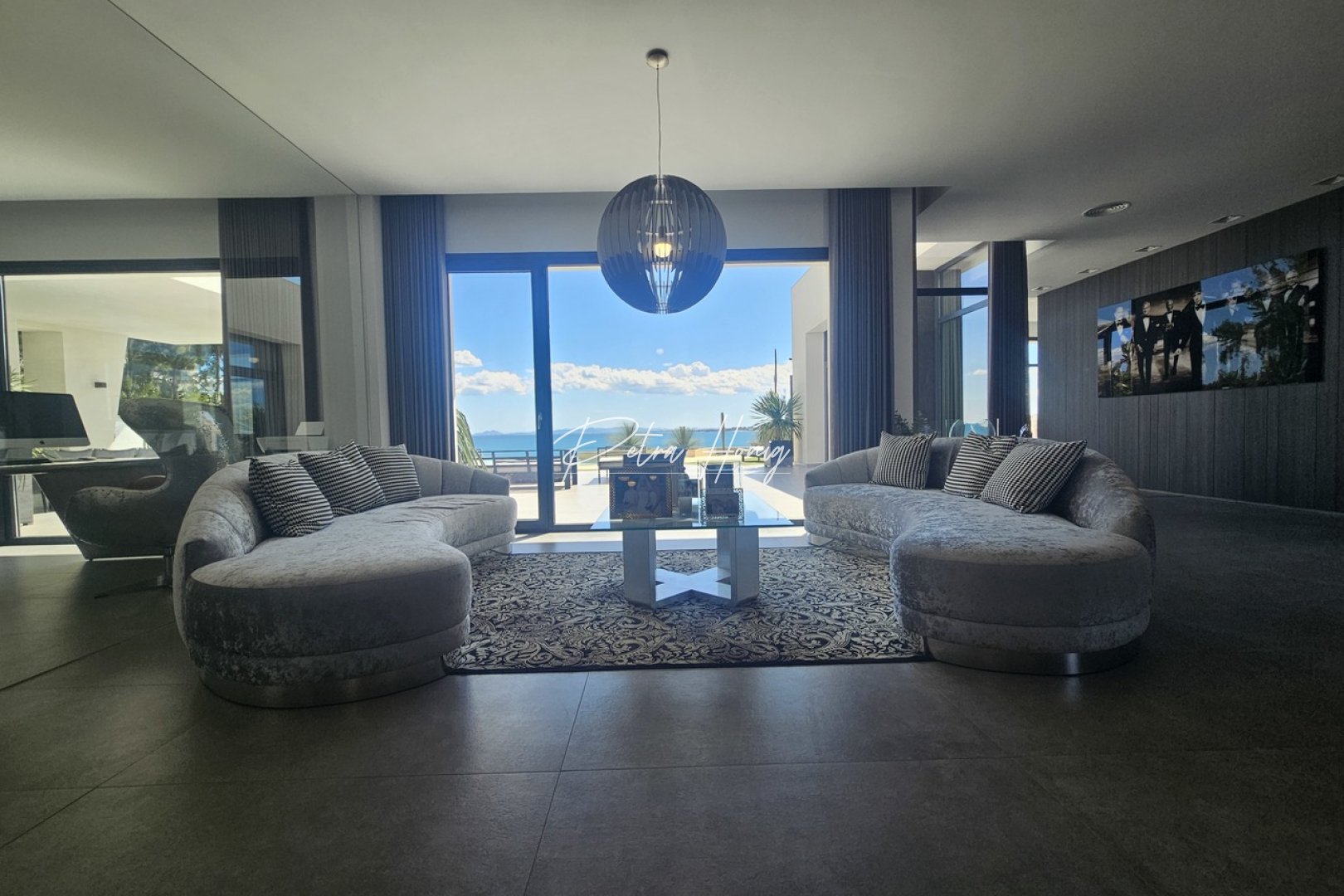 Resales - Villa - Cabo Roig