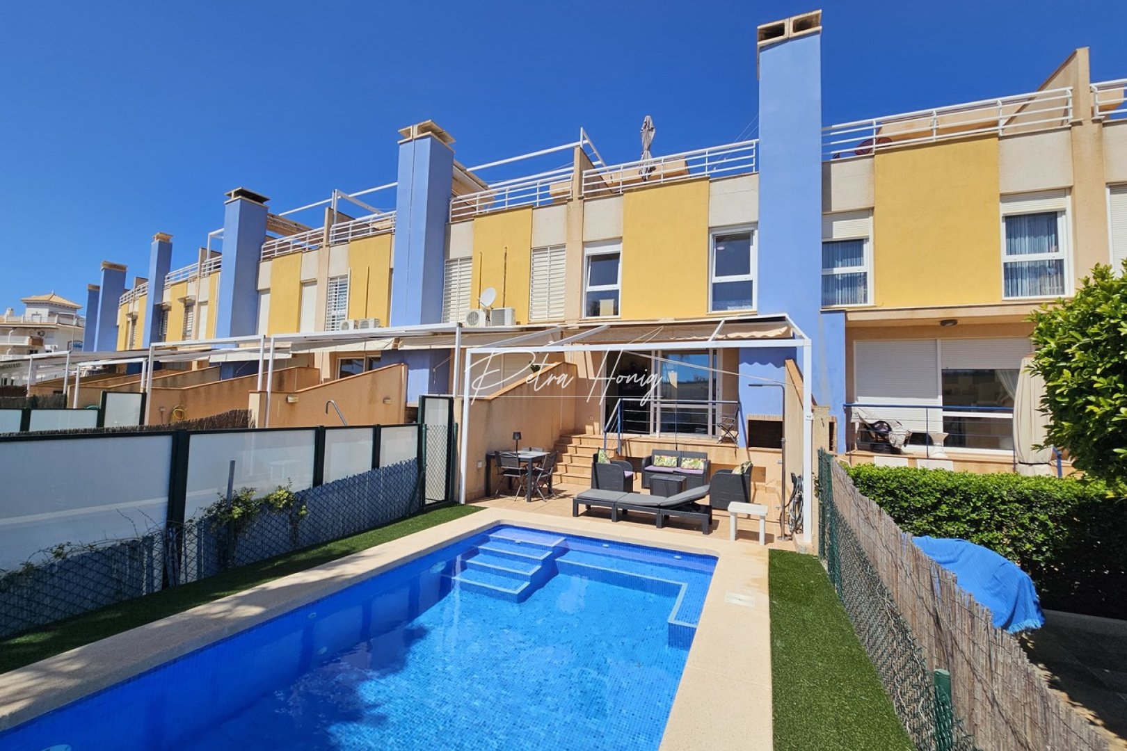 Resales - Villa - Cabo Roig