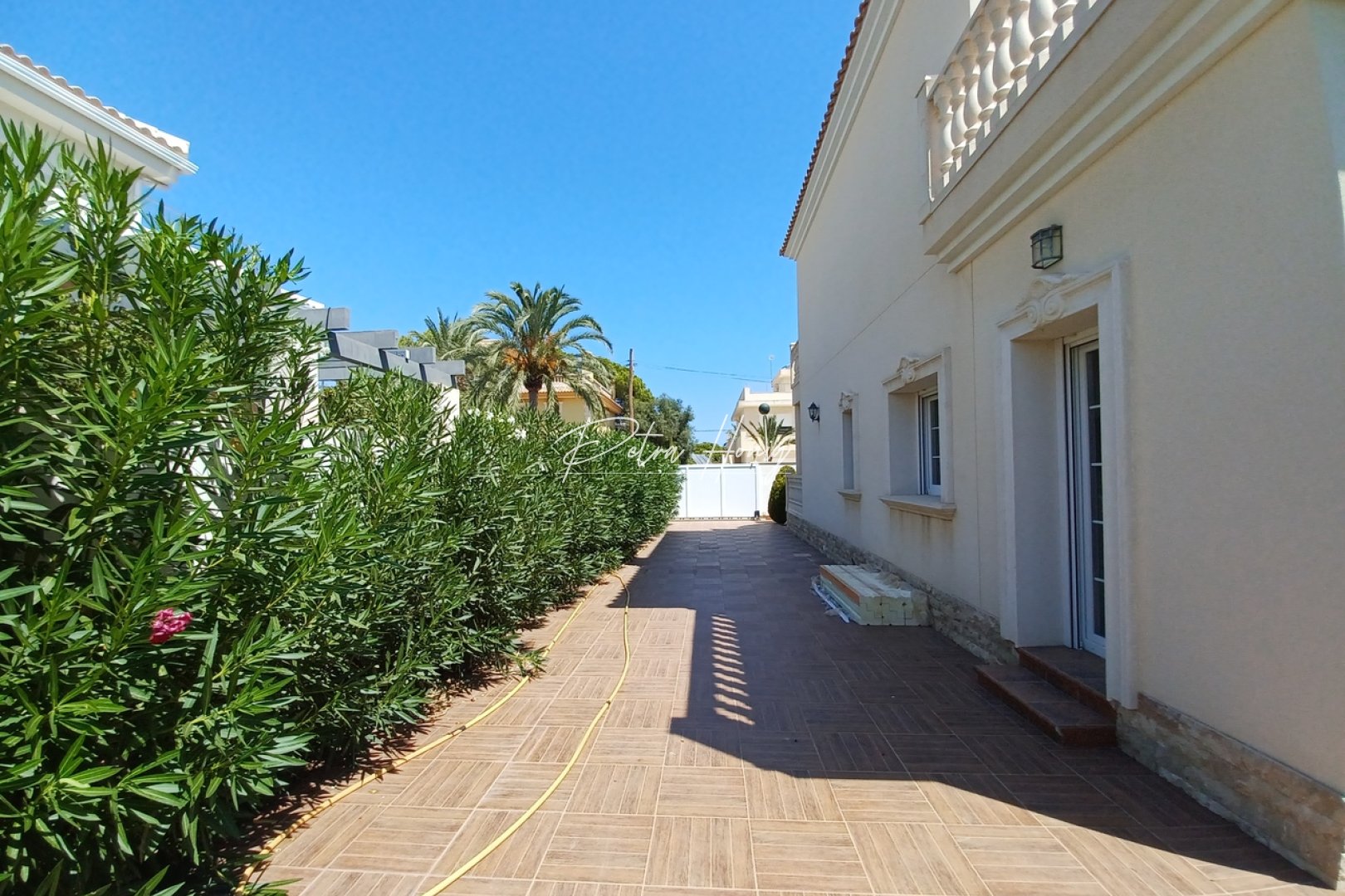 Resales - Villa - Cabo Roig