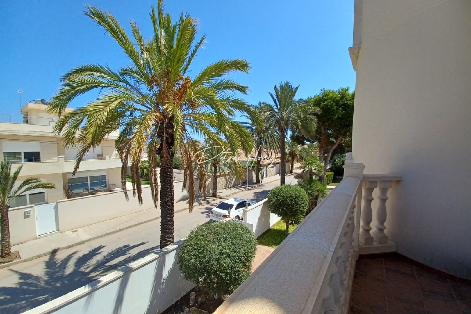 Resales - Villa - Cabo Roig