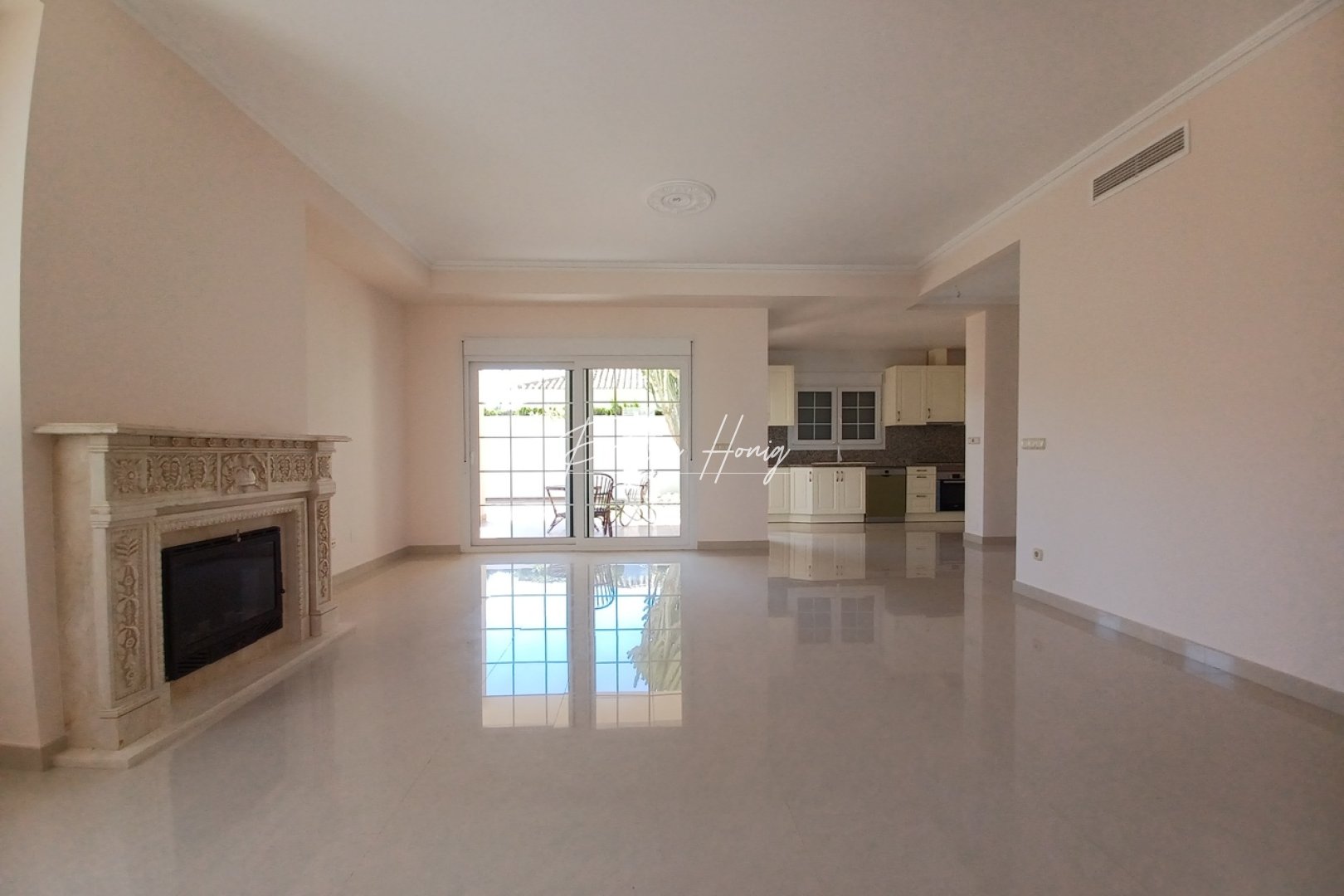Resales - Villa - Cabo Roig