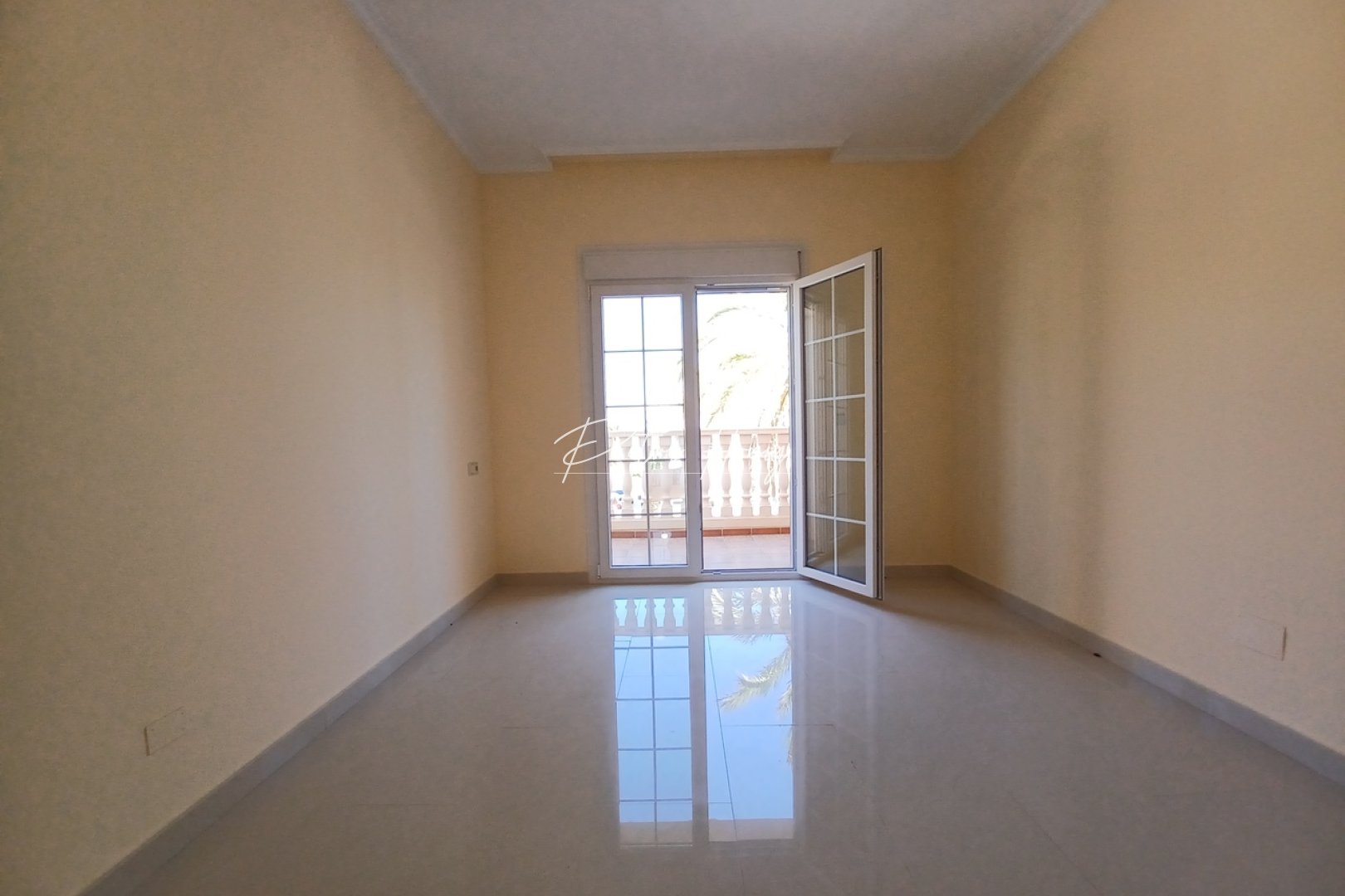 Resales - Villa - Cabo Roig