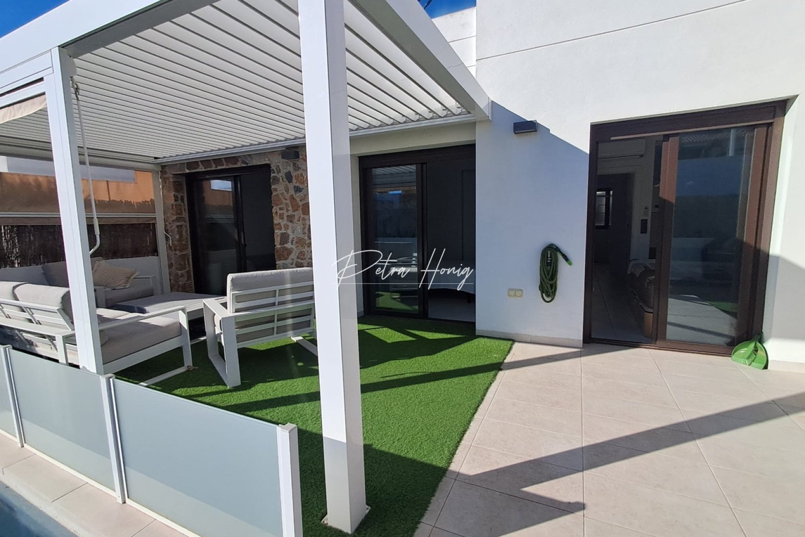 Resales - Villa - Cabo Roig