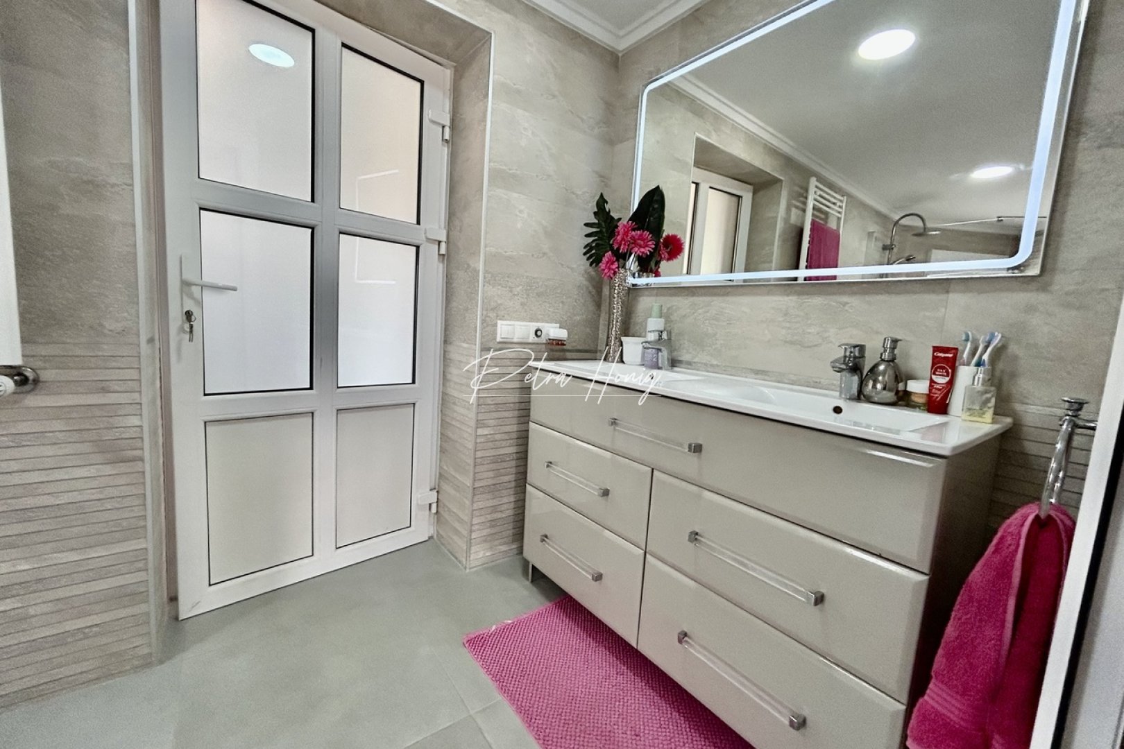 Resales - Villa - Cabo Roig