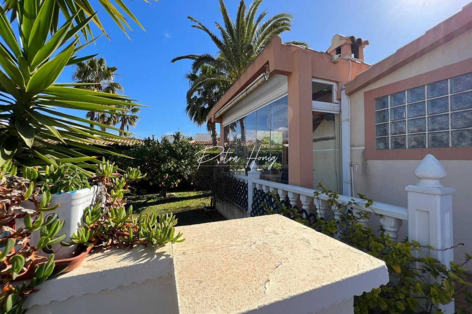 Resales - Villa - Cabo Roig