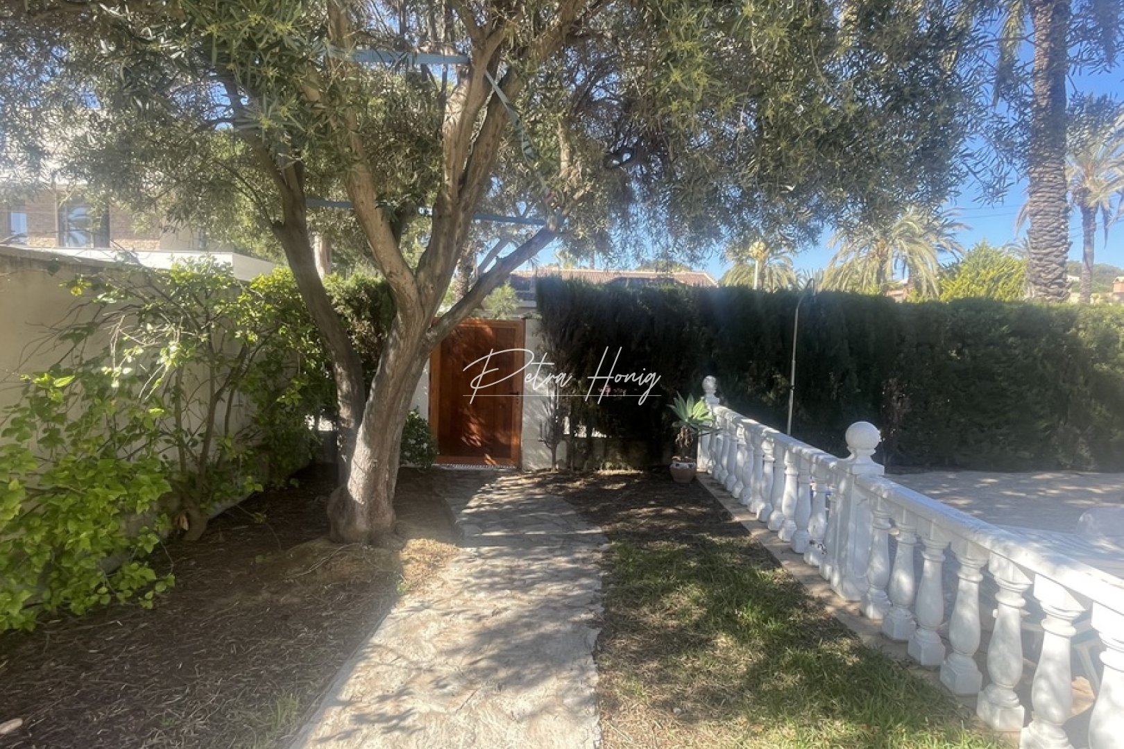 Resales - Villa - Cabo Roig