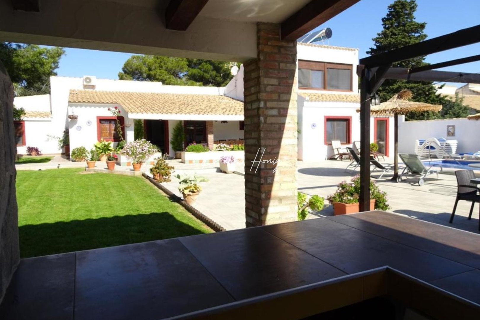 Resales - Villa - Cabo Roig