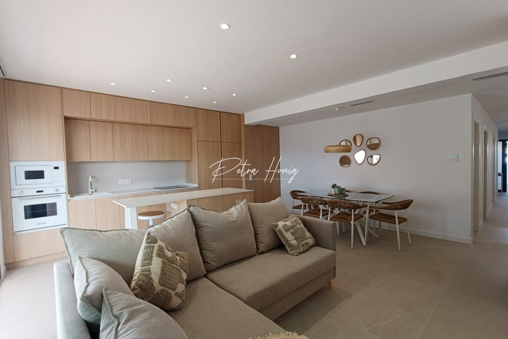 Resales - Villa - El Chaparral