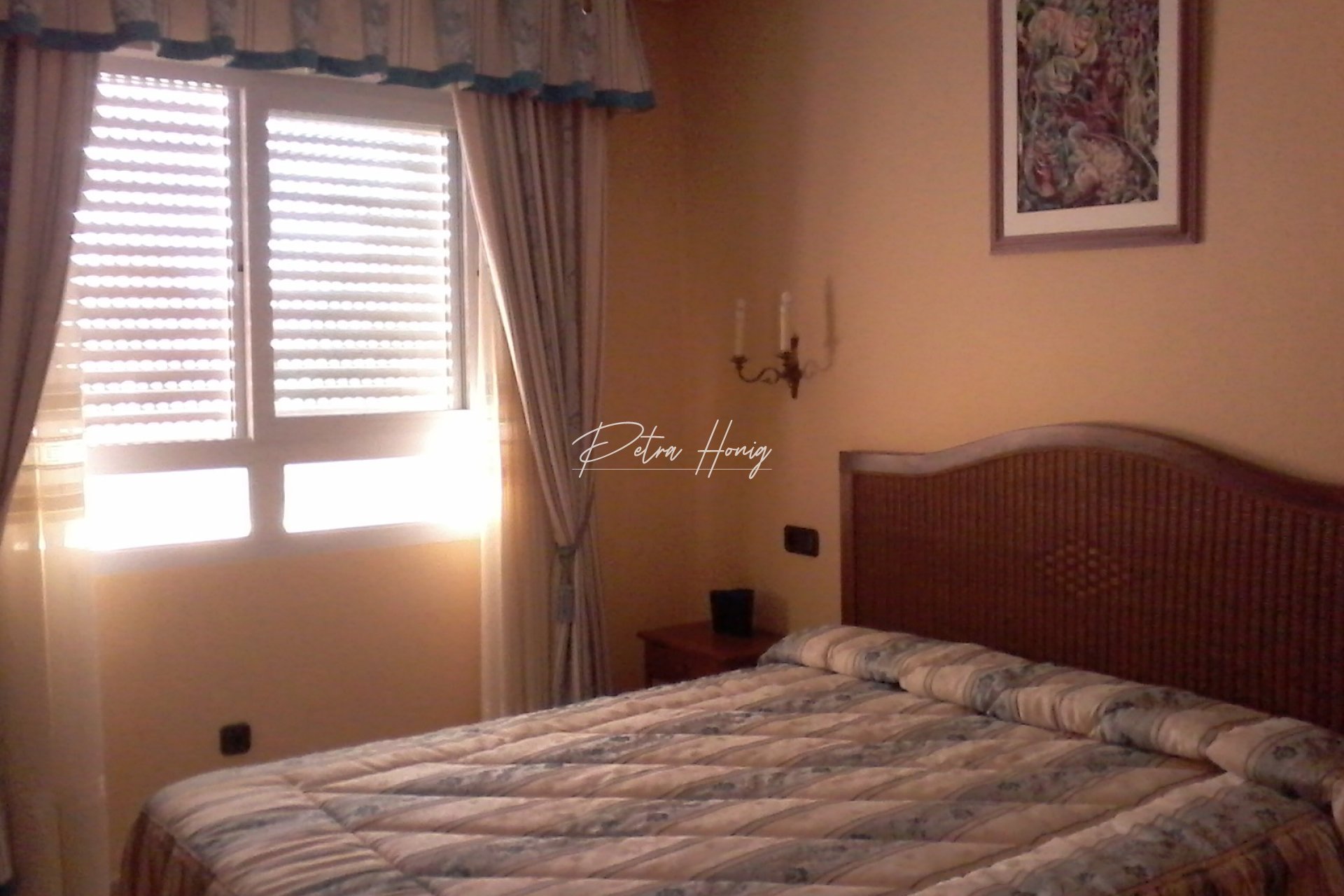 Resales - Villa - El Chaparral