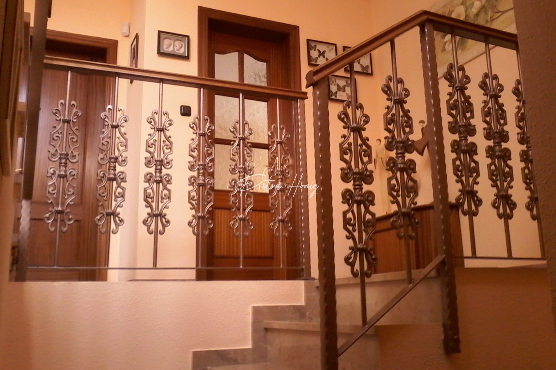 Resales - Villa - El Chaparral