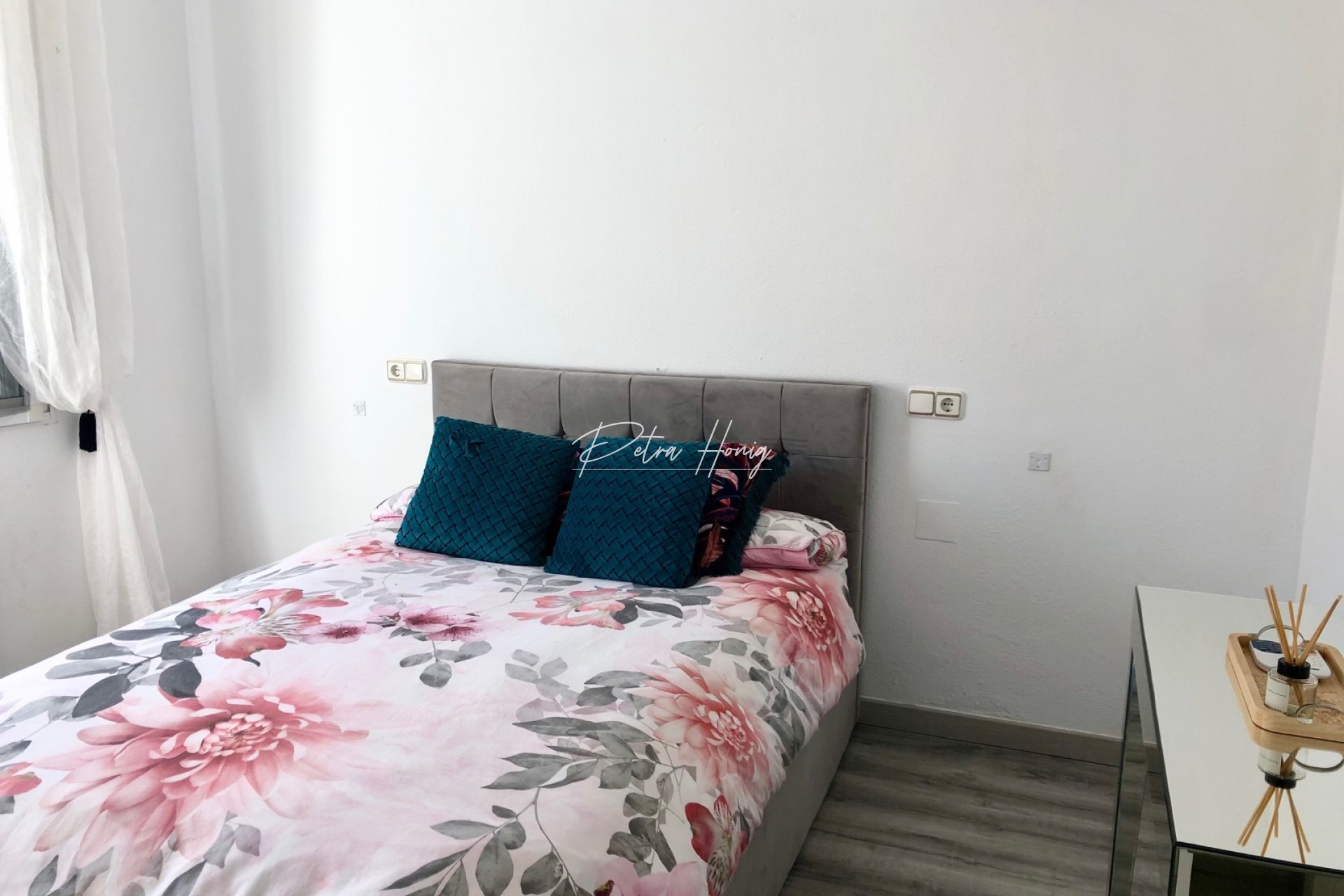 Resales - Villa - El Galan