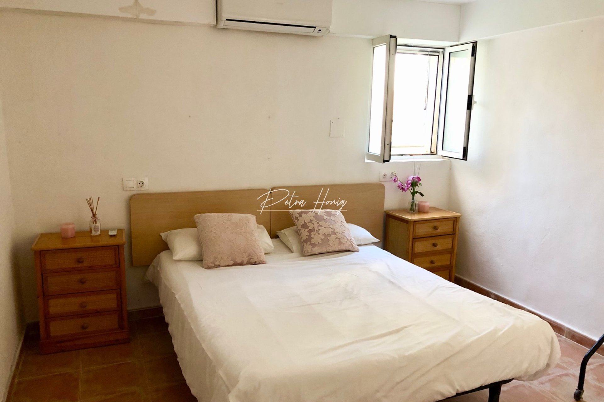 Resales - Villa - El Galan