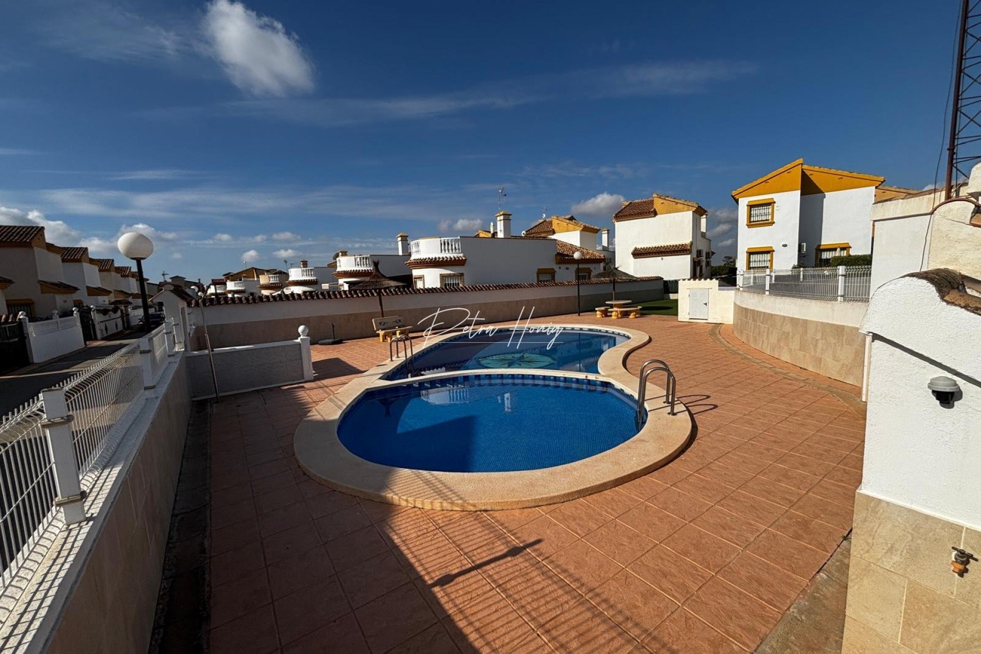 Resales - Villa - Guardamar del Segura - EL RASO