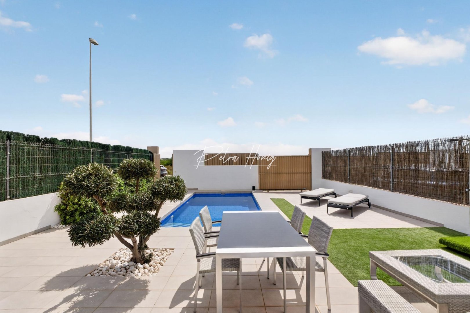 Resales - Villa - Guardamar del Segura - EL RASO