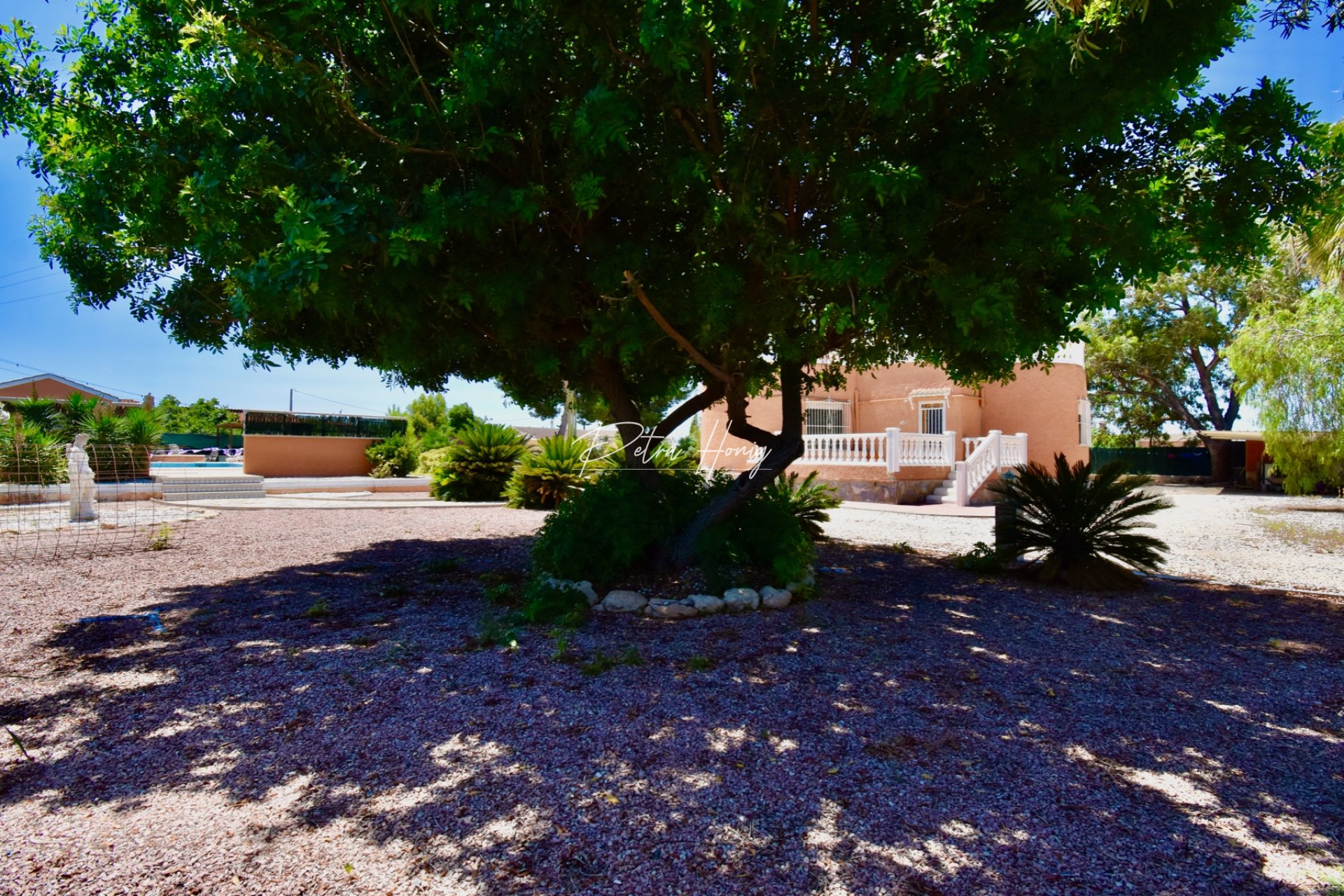 Resales - Villa - La Marina - La Hoya