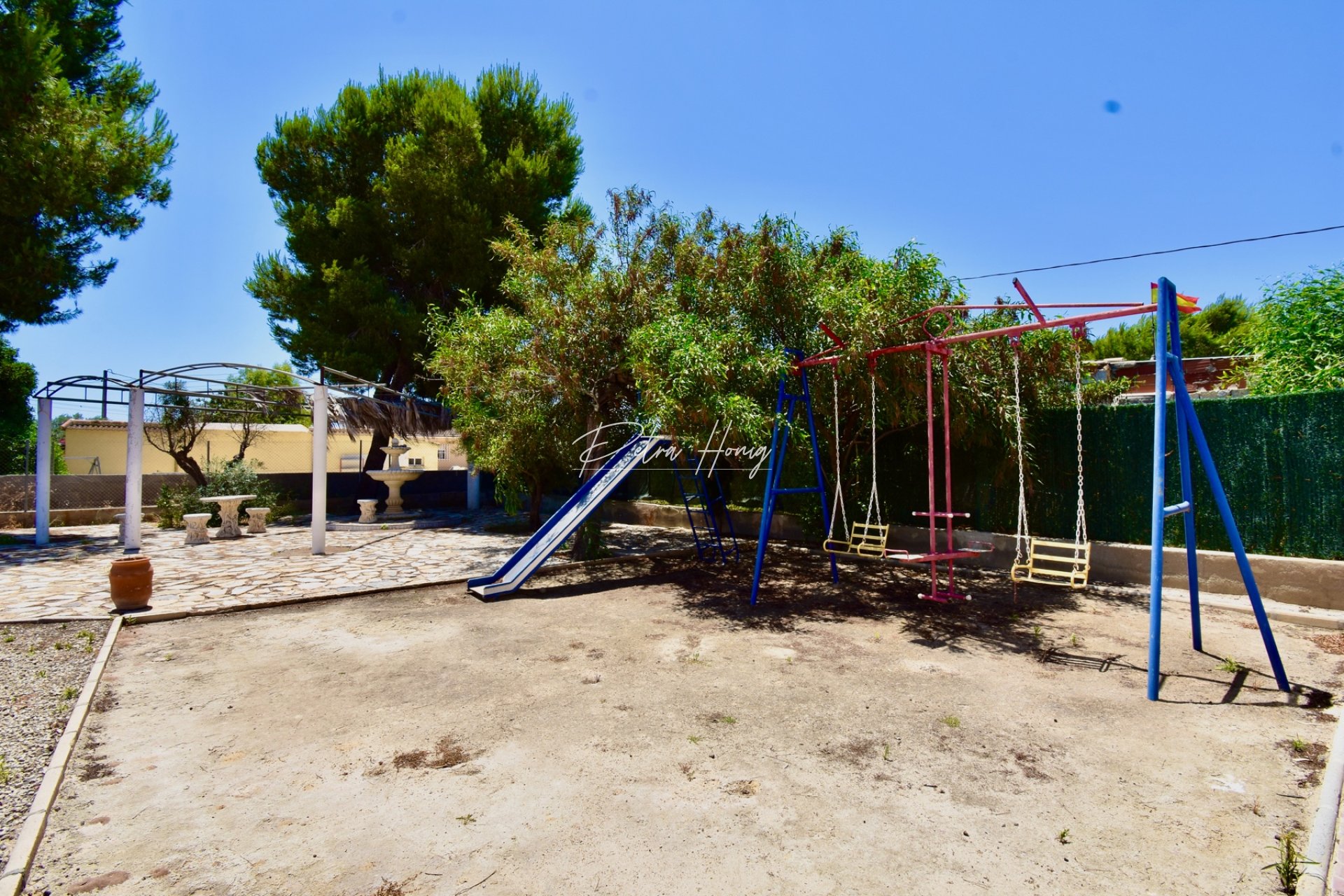 Resales - Villa - La Marina - La Hoya