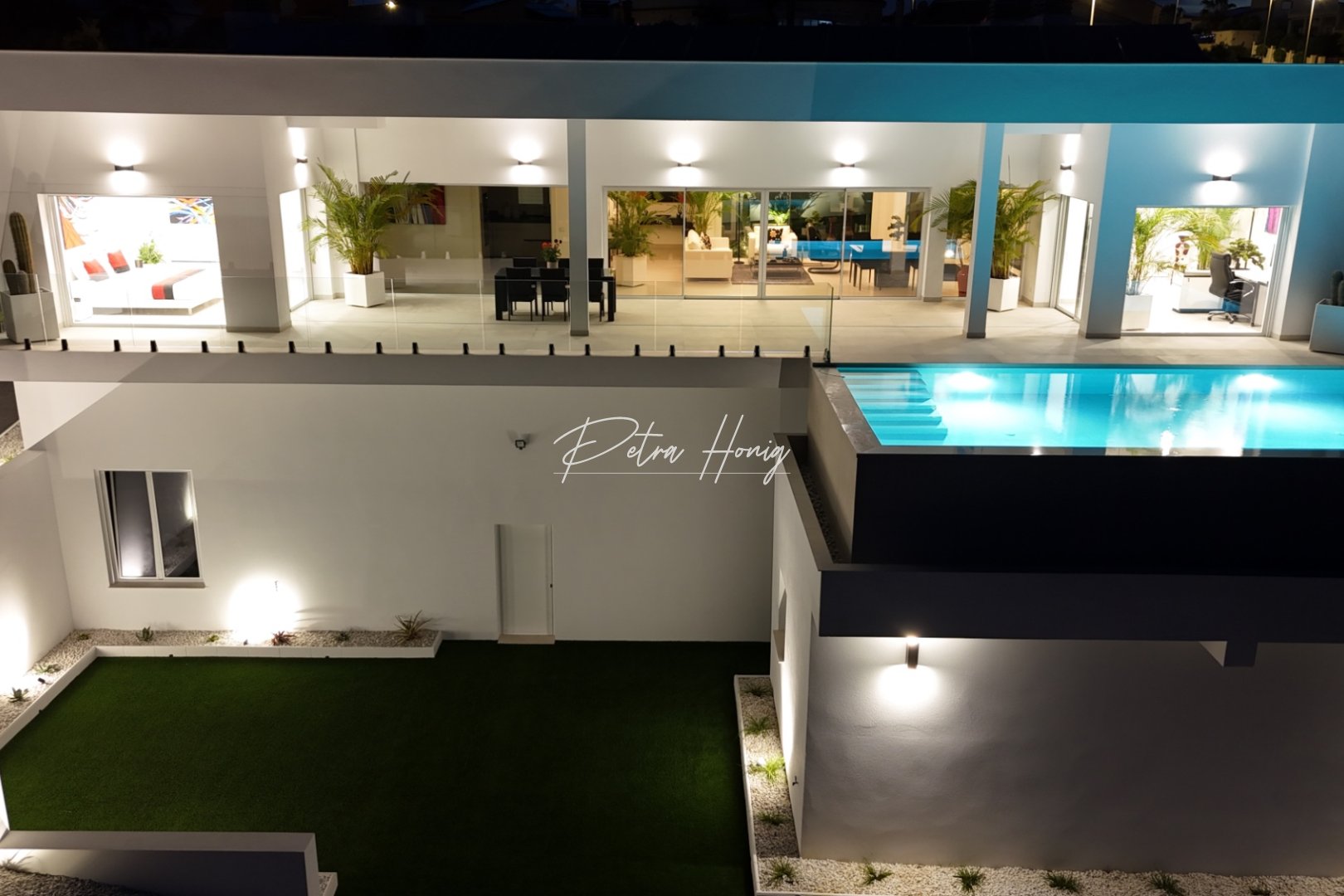 Resales - Villa - La Marina