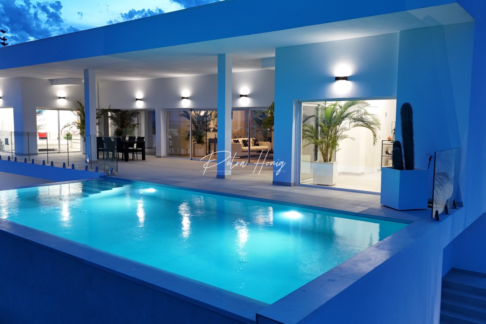 Resales - Villa - La Marina