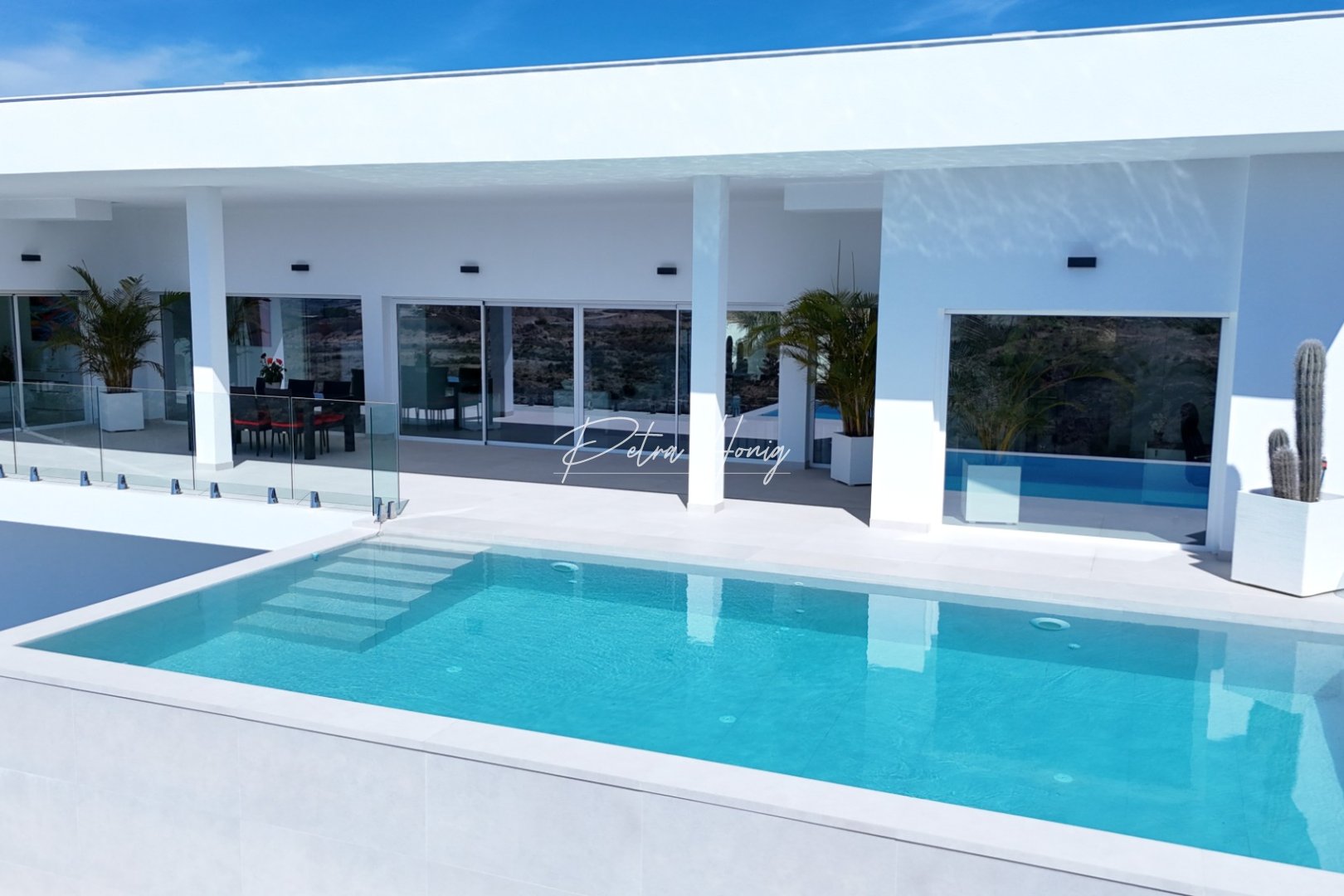 Resales - Villa - La Marina